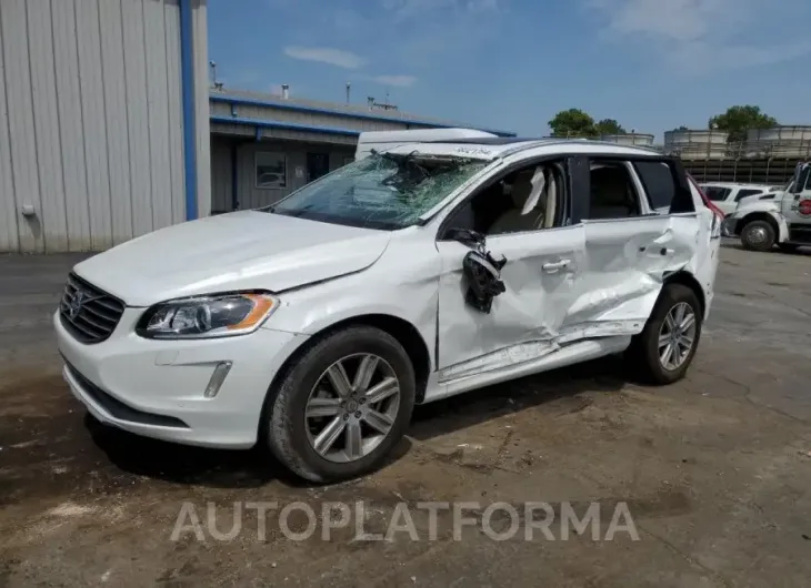 VOLVO XC60 T5 IN 2017 vin YV440MDU1H2023225 from auto auction Copart