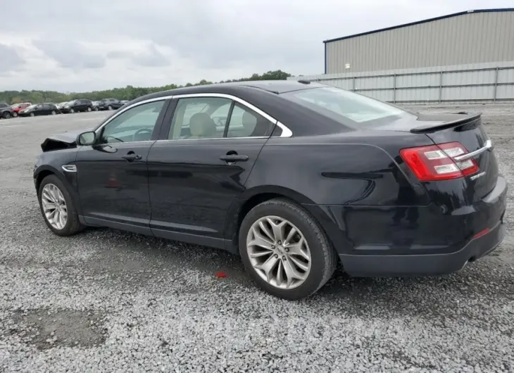 FORD TAURUS LIM 2018 vin 1FAHP2F87JG143663 from auto auction Copart