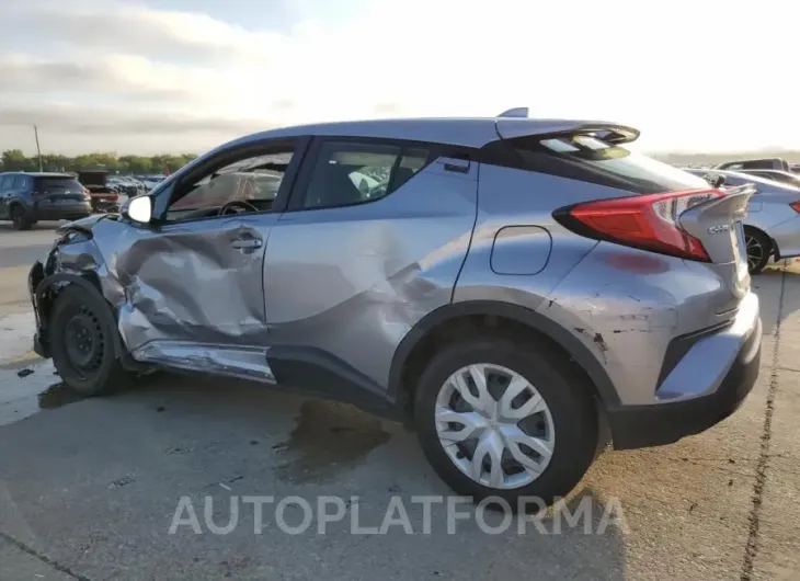 TOYOTA C-HR XLE 2019 vin JTNKHMBXXK1042137 from auto auction Copart