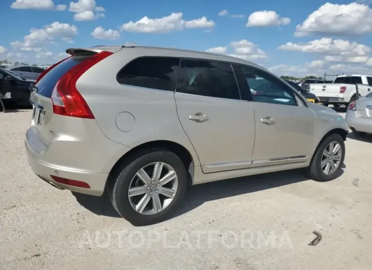 VOLVO XC60 T5 IN 2017 vin YV440MDU9H2005667 from auto auction Copart