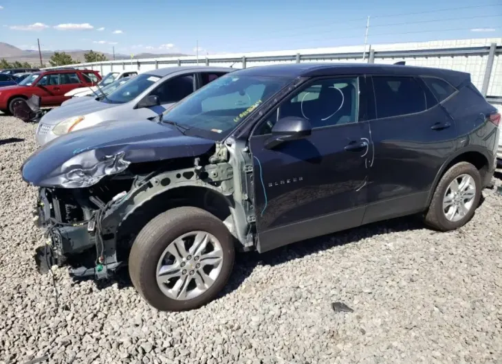 CHEVROLET BLAZER 2LT 2022 vin 3GNKBHR48NS141865 from auto auction Copart