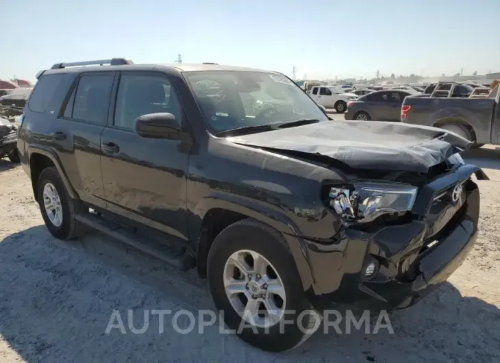 TOYOTA 4RUNNER SR 2022 vin JTEEU5JR2N5271832 from auto auction Copart