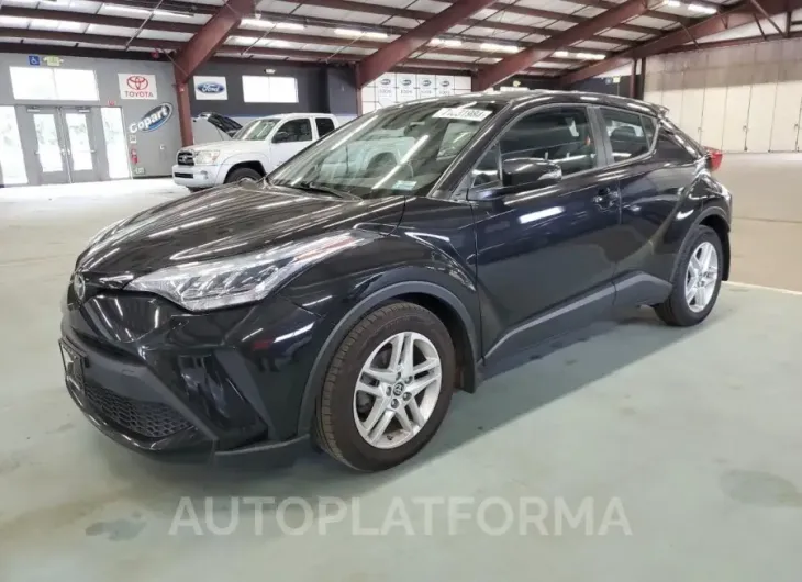 TOYOTA C-HR XLE 2020 vin NMTKHMBX2LR102922 from auto auction Copart