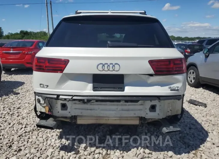 AUDI Q7 PRESTIG 2017 vin WA1VAAF71HD025808 from auto auction Copart