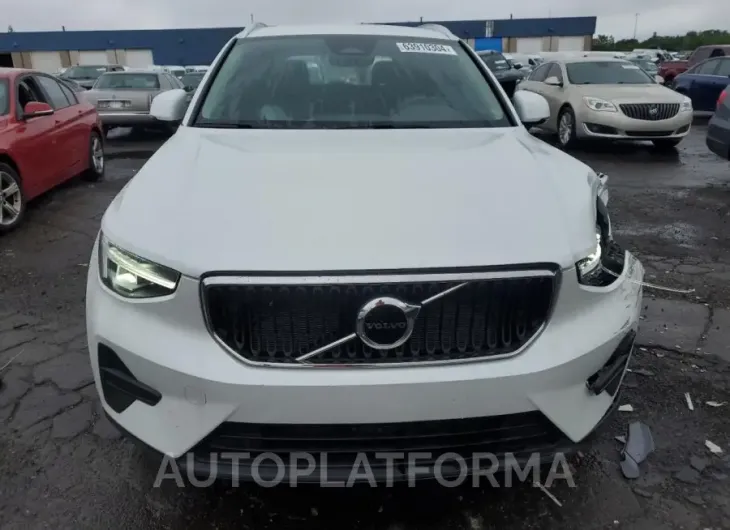 VOLVO XC40 CORE 2023 vin YV4L12UV6P2946336 from auto auction Copart