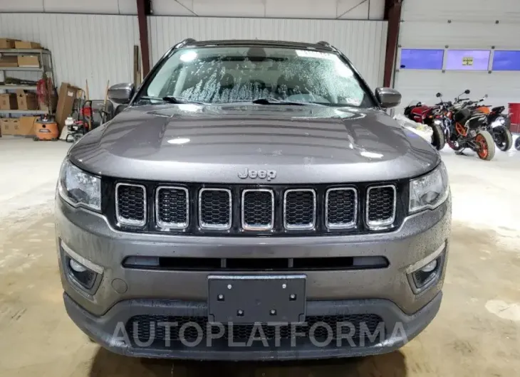 JEEP COMPASS LA 2019 vin 3C4NJDBB6KT748704 from auto auction Copart