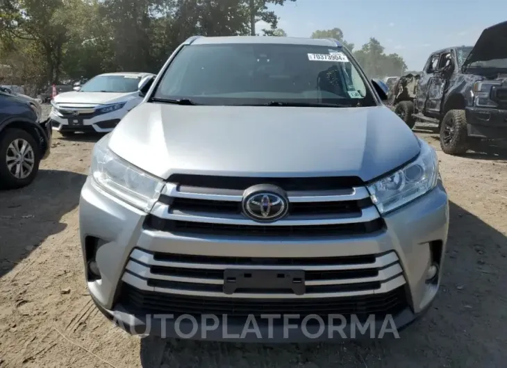 TOYOTA HIGHLANDER 2019 vin 5TDJZRFH6KS619214 from auto auction Copart