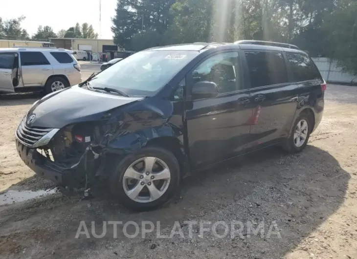 TOYOTA SIENNA LE 2017 vin 5TDKZ3DC7HS809878 from auto auction Copart