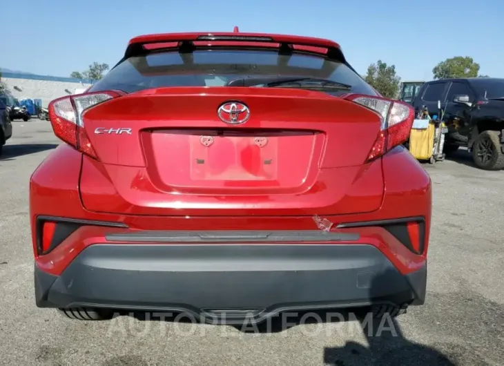 TOYOTA C-HR XLE 2021 vin JTNKHMBXXM1120595 from auto auction Copart