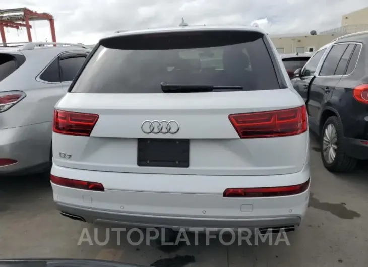 AUDI Q7 PRESTIG 2019 vin WA1VAAF76KD022099 from auto auction Copart