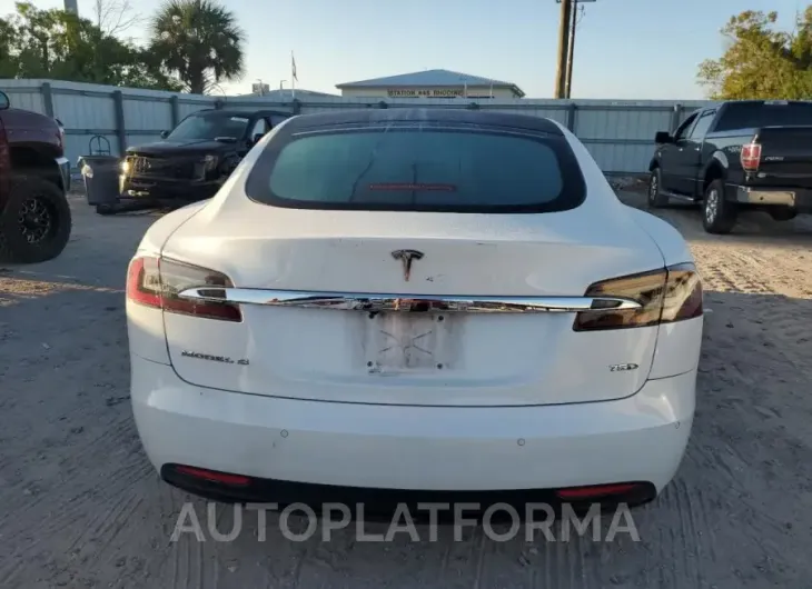 TESLA MODEL S 2017 vin 5YJSA1E2XHF209829 from auto auction Copart