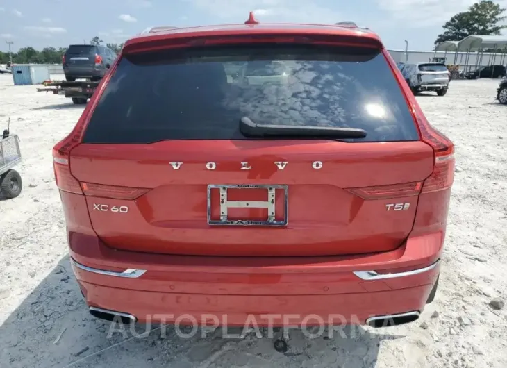 VOLVO XC60 T5 IN 2019 vin LYV102DLXKB227688 from auto auction Copart