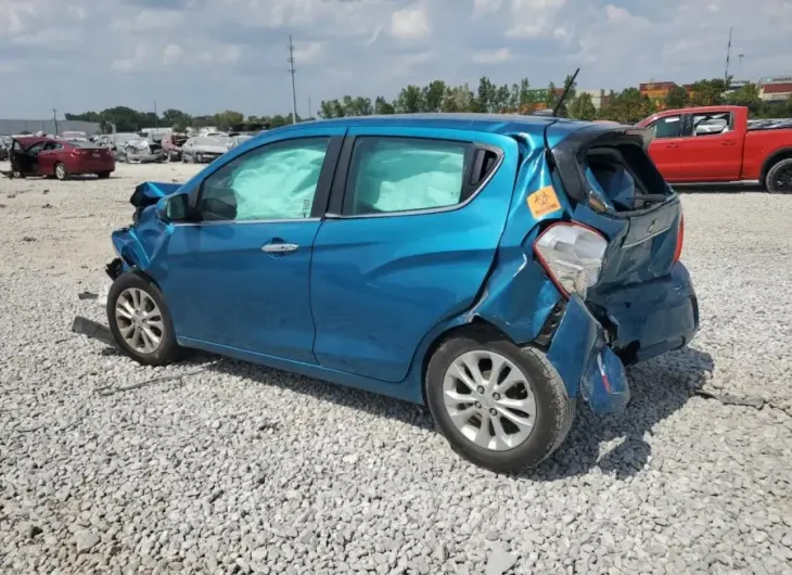 CHEVROLET SPARK 2LT 2019 vin KL8CF6SA6KC734673 from auto auction Copart