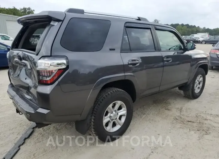 TOYOTA 4RUNNER SR 2019 vin JTEBU5JR8K5700759 from auto auction Copart