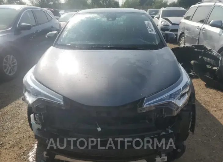 TOYOTA C-HR XLE 2019 vin JTNKHMBX2K1033190 from auto auction Copart