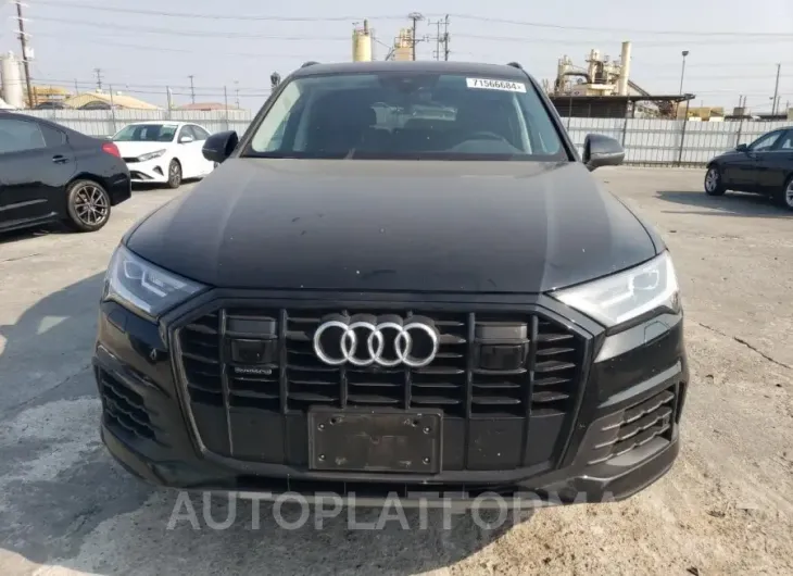 AUDI Q7 PREMIUM 2021 vin WA1LXAF79MD032246 from auto auction Copart