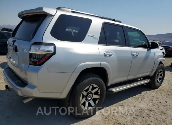 TOYOTA 4RUNNER SR 2019 vin JTEBU5JR2K5648044 from auto auction Copart