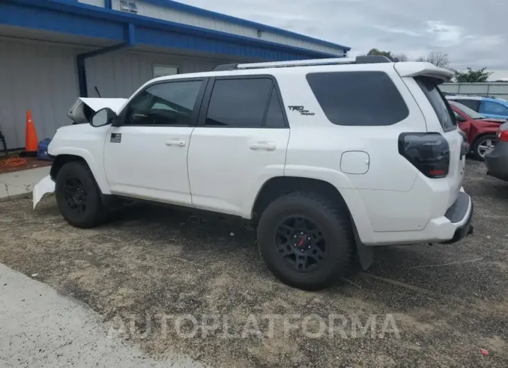 TOYOTA 4RUNNER SR 2018 vin JTEBU5JR5J5606644 from auto auction Copart