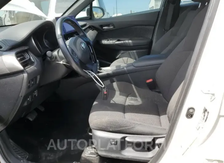 TOYOTA C-HR XLE 2018 vin NMTKHMBXXJR047651 from auto auction Copart