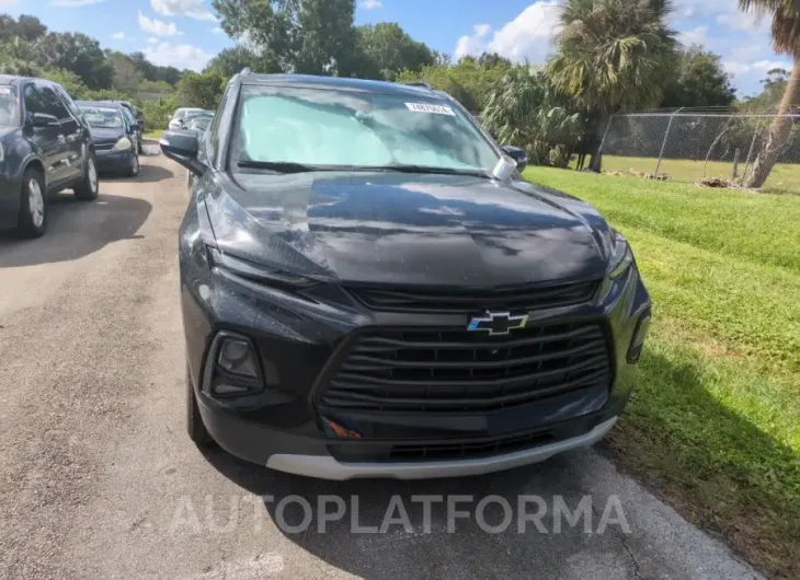 CHEVROLET BLAZER 3LT 2019 vin 3GNKBDRS8KS680571 from auto auction Copart