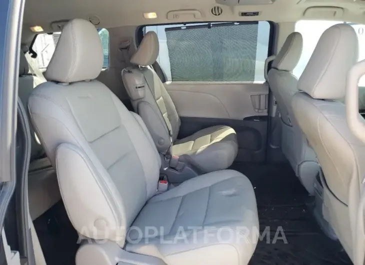 TOYOTA SIENNA XLE 2019 vin 5TDYZ3DC3KS008933 from auto auction Copart