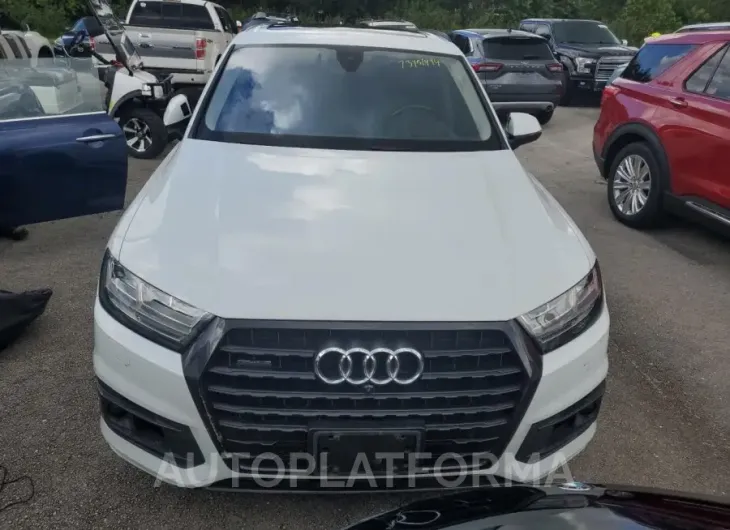 AUDI Q7 PRESTIG 2017 vin WA1VAAF76HD051756 from auto auction Copart