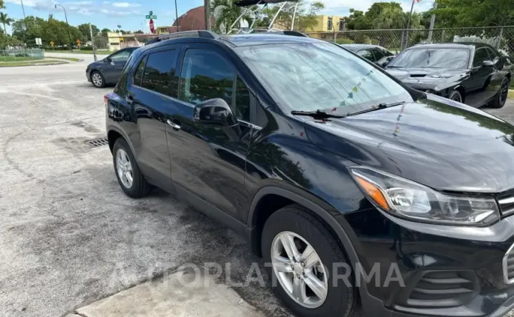 CHEVROLET TRAX 1LT 2017 vin 3GNCJLSB8HL274014 from auto auction Copart