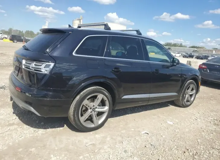 AUDI Q7 PRESTIG 2019 vin WA1VAAF73KD021167 from auto auction Copart