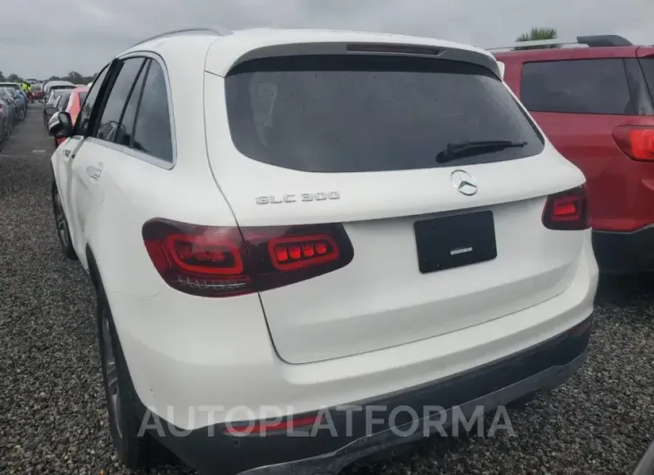 MERCEDES-BENZ GLC 300 2021 vin W1N0G8DBXMF927184 from auto auction Copart