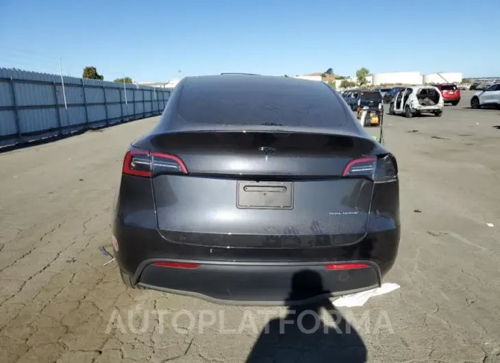 TESLA MODEL Y 2024 vin 7SAYGDEE6RF010558 from auto auction Copart