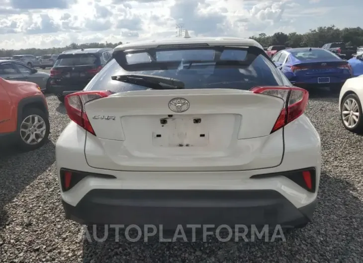 TOYOTA C-HR XLE 2018 vin JTNKHMBXXJ1002137 from auto auction Copart