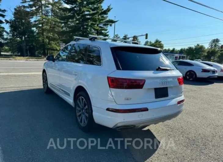 AUDI Q7 PREMIUM 2017 vin WA1AAAF78HD030714 from auto auction Copart