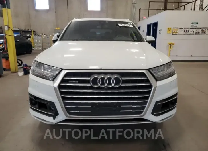 AUDI Q7 PRESTIG 2018 vin WA1VAAF77JD054705 from auto auction Copart