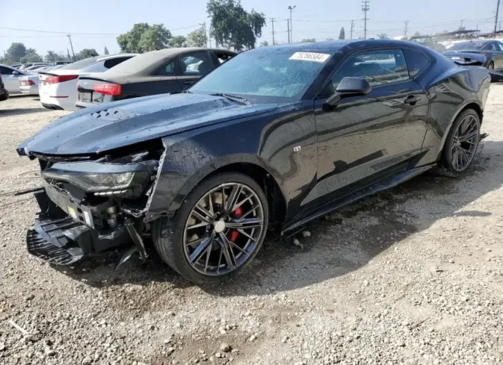 CHEVROLET CAMARO SS 2019 vin 1G1FE1R7XK0143230 from auto auction Copart