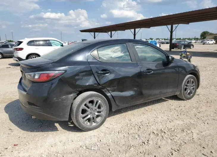 TOYOTA YARIS L 2019 vin 3MYDLBYVXKY521550 from auto auction Copart