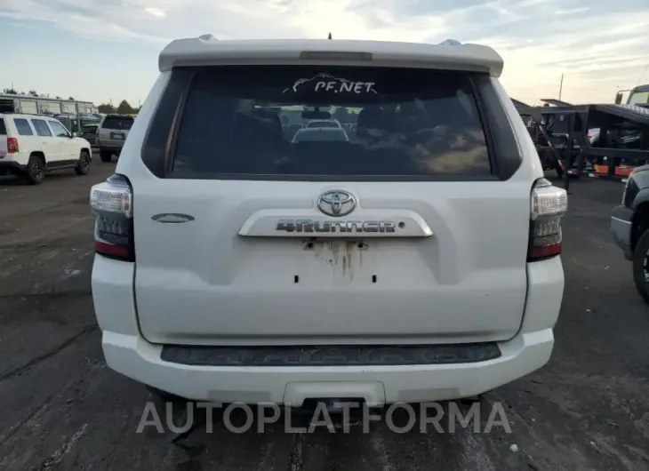 TOYOTA 4RUNNER SR 2015 vin JTEBU5JR1F5235084 from auto auction Copart