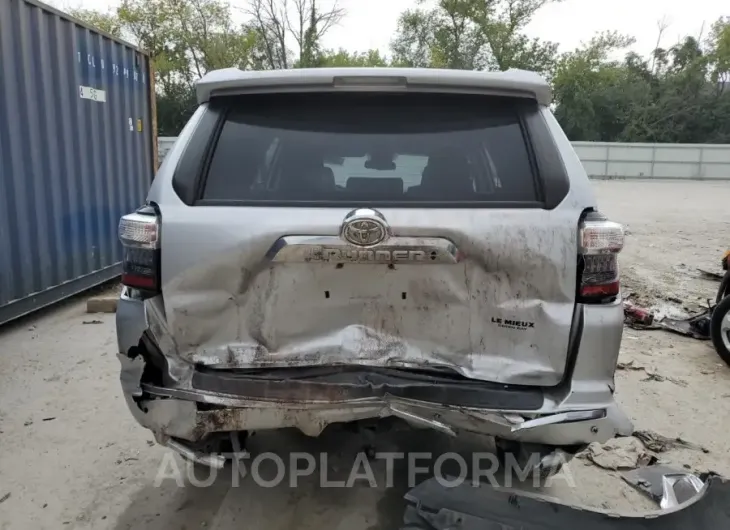 TOYOTA 4RUNNER SR 2017 vin JTEBU5JRXH5471266 from auto auction Copart