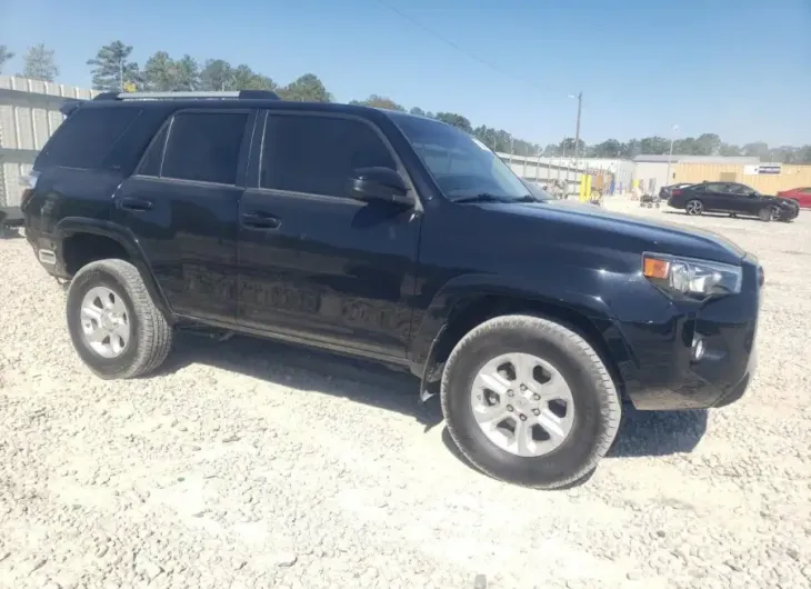 TOYOTA 4RUNNER SR 2019 vin JTEBU5JRXK5654254 from auto auction Copart