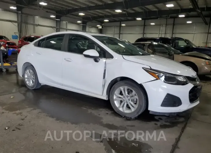 CHEVROLET CRUZE LT 2019 vin 1G1BE5SM6K7143352 from auto auction Copart