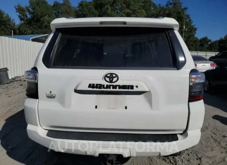 TOYOTA 4RUNNER SR 2018 vin JTEBU5JR5J5496016 from auto auction Copart