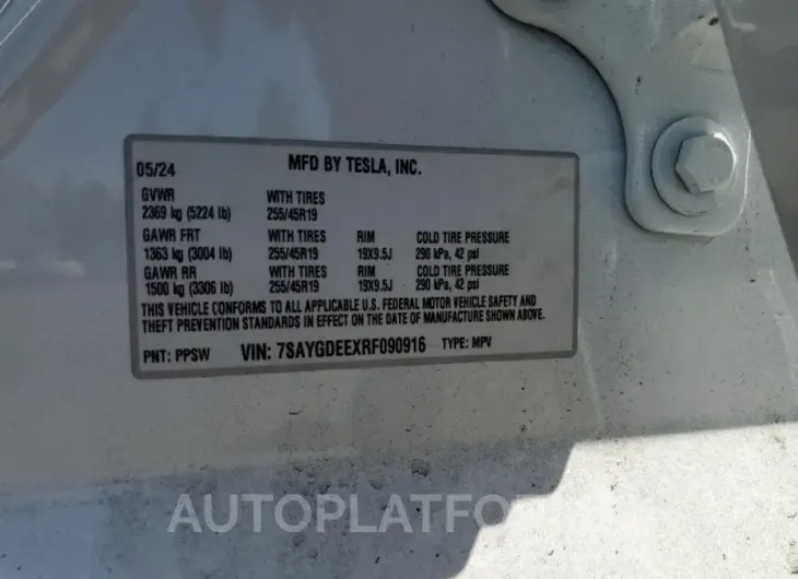 TESLA MODEL Y 2024 vin 7SAYGDEEXRF090916 from auto auction Copart