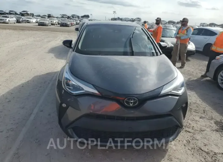 TOYOTA C-HR XLE 2022 vin NMTKHMBX4NR141319 from auto auction Copart