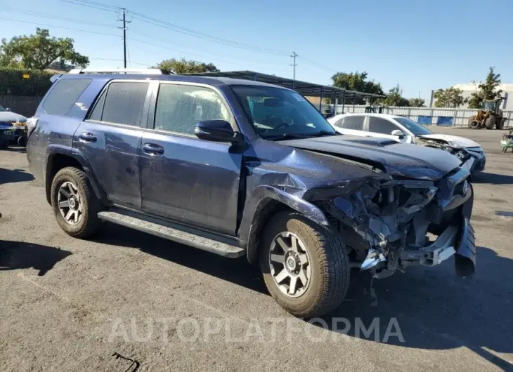 TOYOTA 4RUNNER SR 2018 vin JTEBU5JR4J5544055 from auto auction Copart