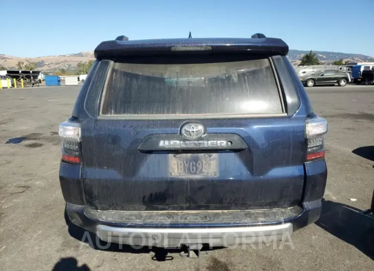 TOYOTA 4RUNNER SR 2018 vin JTEBU5JR4J5544055 from auto auction Copart