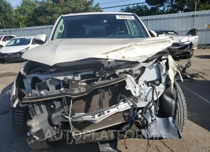 TOYOTA 4RUNNER SR 2019 vin JTEBU5JR8K5694977 from auto auction Copart