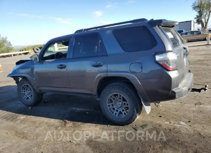 TOYOTA 4RUNNER SR 2020 vin JTEBU5JR9L5796466 from auto auction Copart