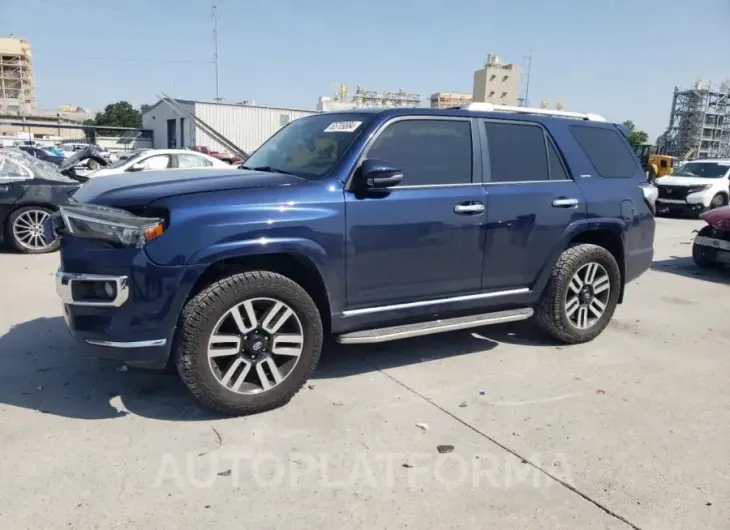 TOYOTA 4RUNNER SR 2017 vin JTEZU5JR0H5153297 from auto auction Copart