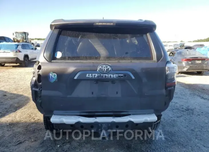 TOYOTA 4RUNNER SR 2019 vin JTEZU5JR3K5201401 from auto auction Copart