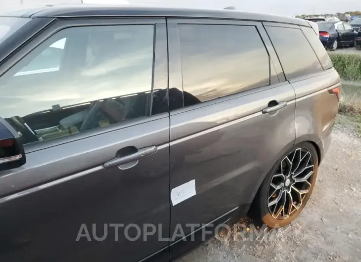 LAND ROVER RANGE ROVE 2019 vin SALWR2RK4KA821799 from auto auction Copart