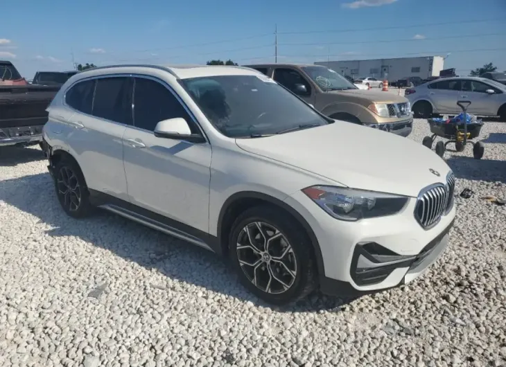 BMW X1 XDRIVE2 2020 vin WBXJG9C00L3L84951 from auto auction Copart